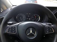 Автомобиль Mercedes-Benz VITO Tourer, 9 мест для аренды в аэропорту Милан